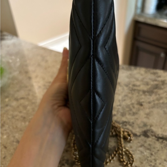 AUTHENTIC Gucci Marmont Wallet on Chain - Picture 3 of 11